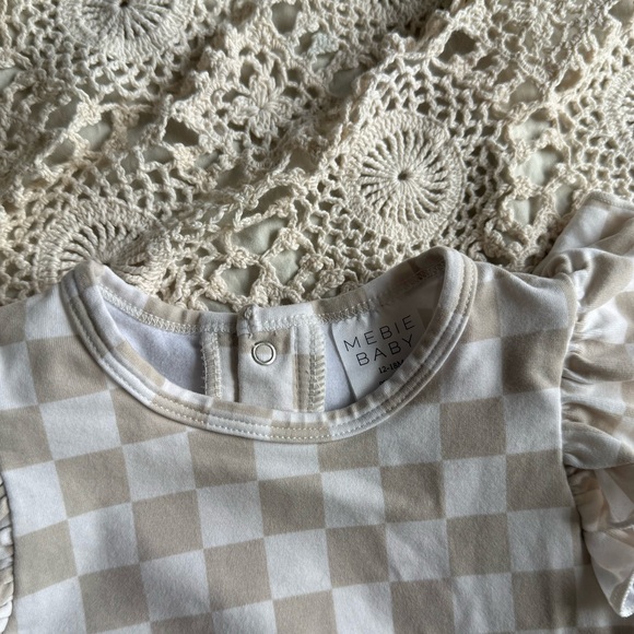 Mebie Baby Checkered Ruffle Onesie - Picture 2 of 2